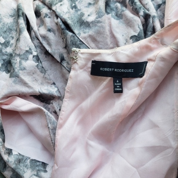 Robert Rodriguez Fit n Flare Floral Pleated Dress - Picture 4 of 7